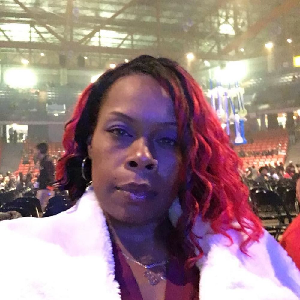 Meet your Posher, Me'me